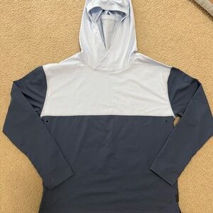 REI Two-tone hooded shirt kids14-16